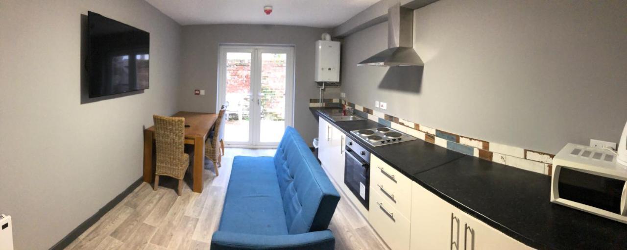 Gate - Private En-suite Rooms, Kings Lynn, Location Inn *